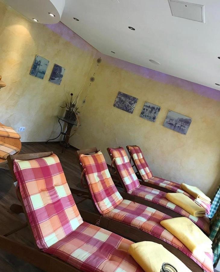 Landhotel Kuehler Grund Grasellenbach المظهر الخارجي الصورة